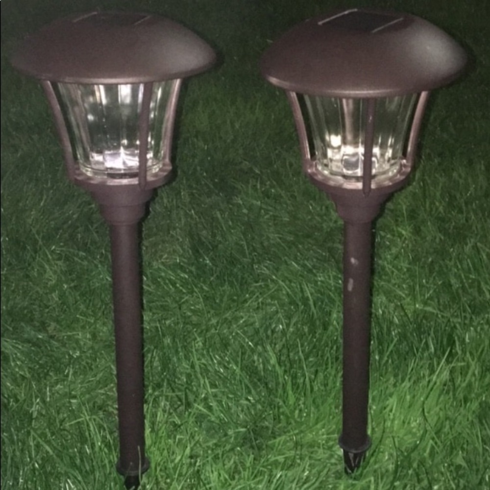 solar powered outdoor lights